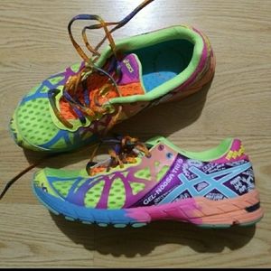 Asics Gel-Noosa Tri9